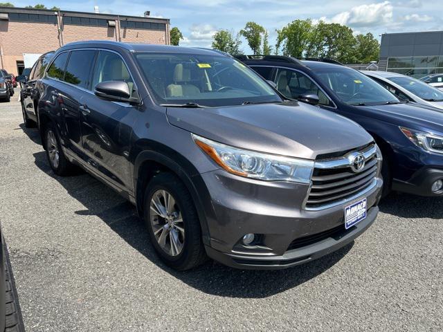 used 2015 Toyota Highlander car, priced at $20,829