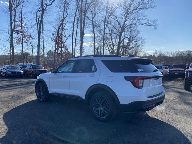 new 2025 Ford Explorer car, priced at $59,573