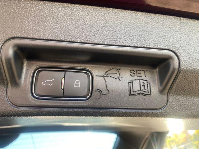 used 2022 Ford Explorer car, priced at $33,978