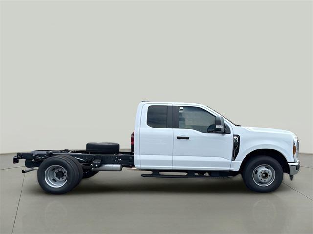 new 2024 Ford F-350 car, priced at $52,066