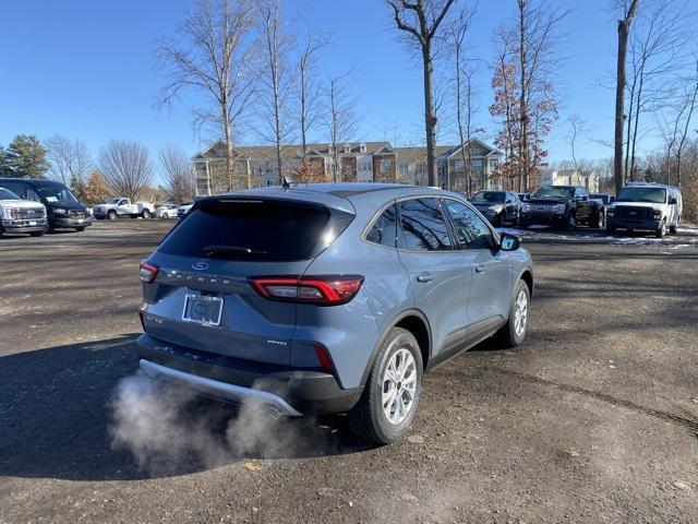 new 2025 Ford Escape car, priced at $31,214