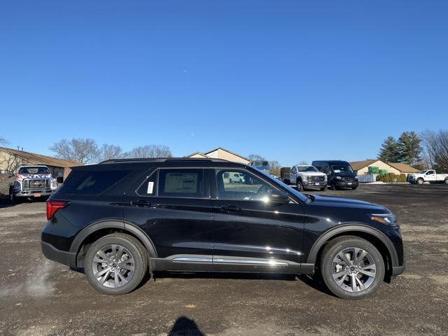 new 2025 Ford Explorer car, priced at $47,901