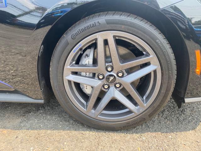 new 2025 Ford Mustang car, priced at $58,081