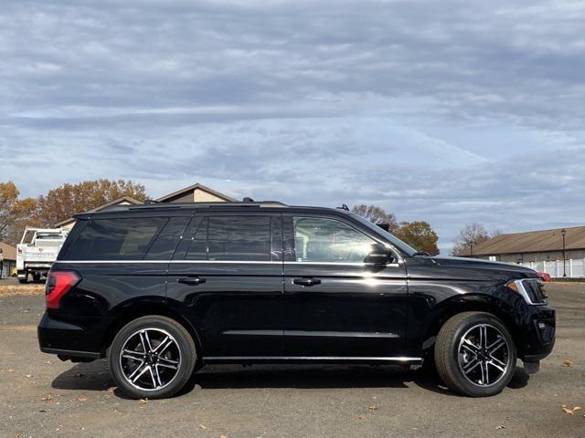 used 2021 Ford Expedition car, priced at $47,263