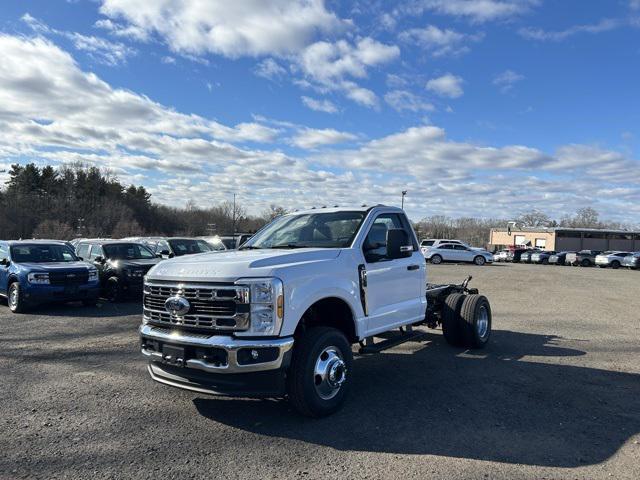 new 2024 Ford F-350 car, priced at $56,414