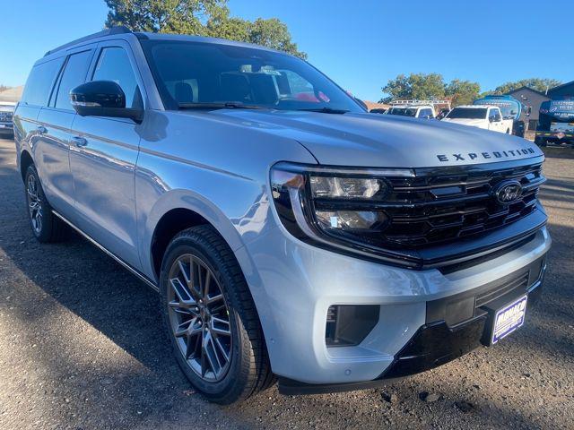 new 2025 Ford Expedition Max car, priced at $87,985