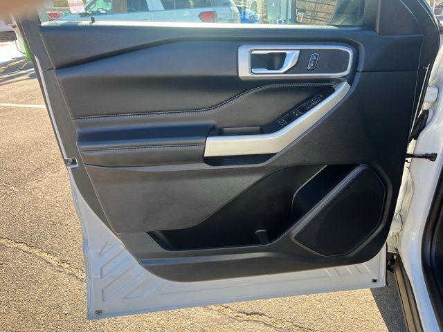 used 2022 Ford Explorer car, priced at $30,874