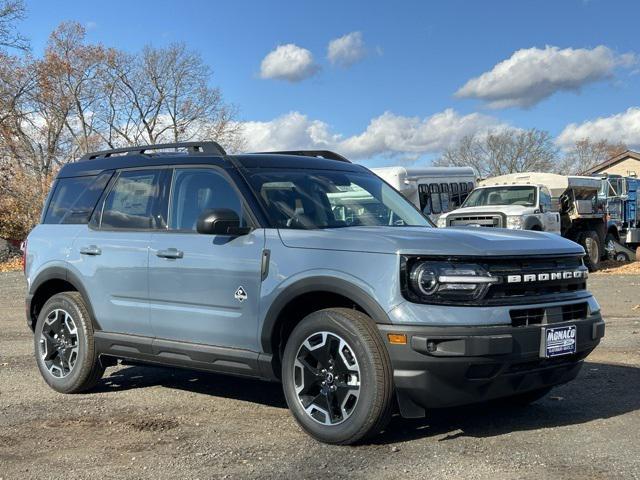 new 2024 Ford Bronco Sport car, priced at $36,998