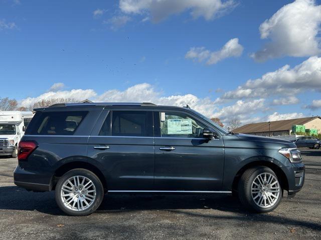 new 2024 Ford Expedition car, priced at $70,528