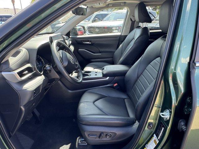 used 2023 Toyota Highlander Hybrid car, priced at $42,241