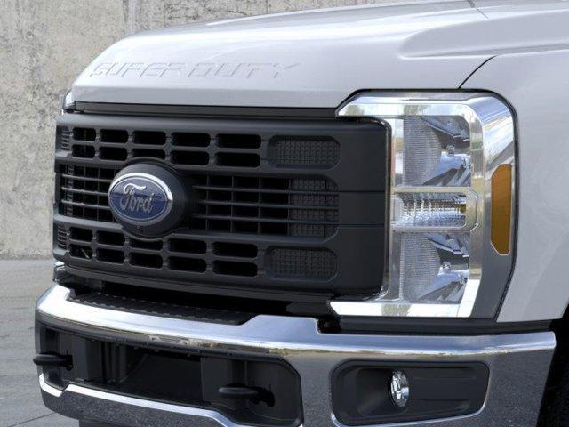 new 2025 Ford F-350 car, priced at $73,940