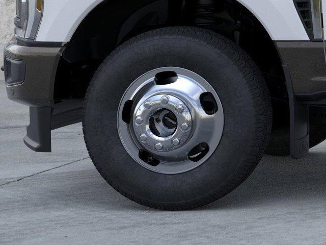 new 2025 Ford F-350 car, priced at $99,015
