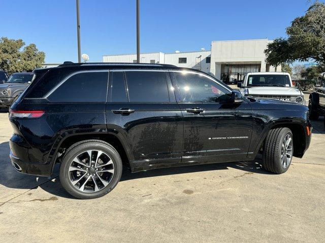 used 2023 Jeep Grand Cherokee car, priced at $39,855