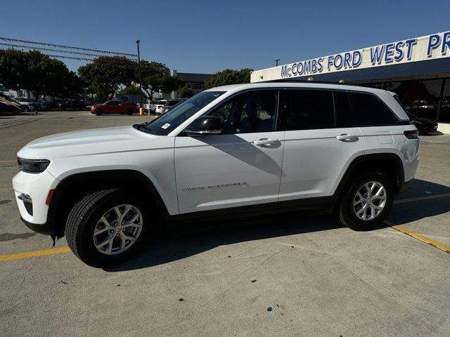 used 2023 Jeep Grand Cherokee car, priced at $32,998