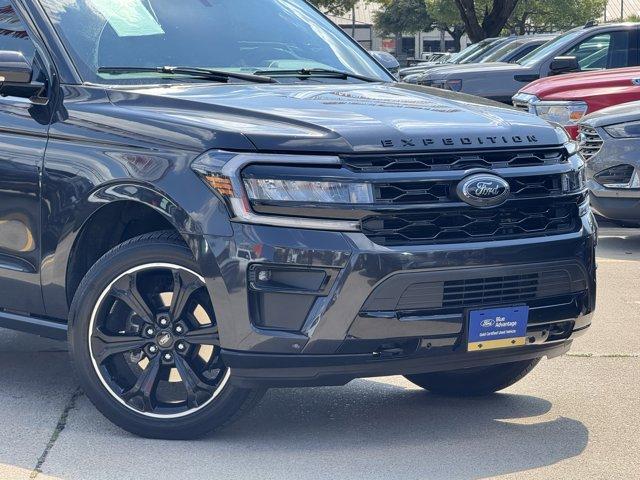 used 2022 Ford Expedition car, priced at $53,580