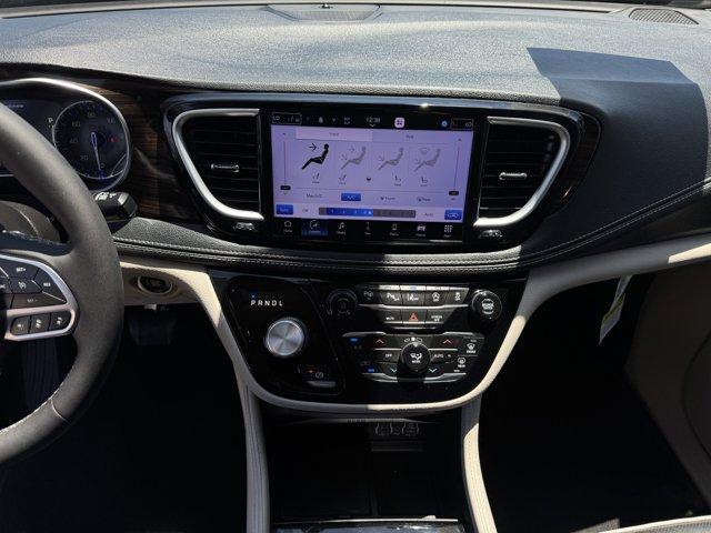 used 2022 Chrysler Pacifica car, priced at $29,327