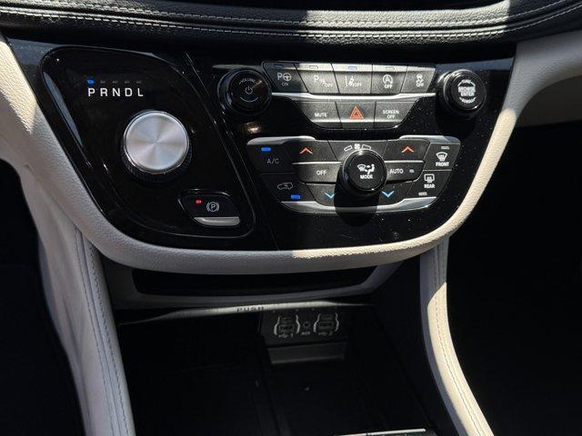 used 2022 Chrysler Pacifica car, priced at $29,327