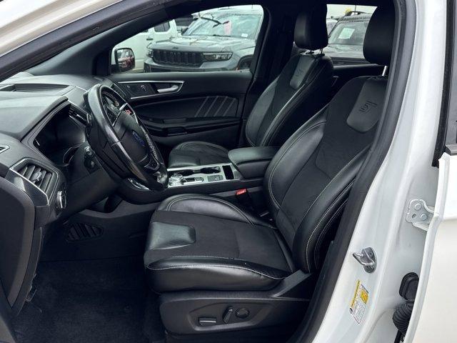 used 2023 Ford Edge car, priced at $33,444