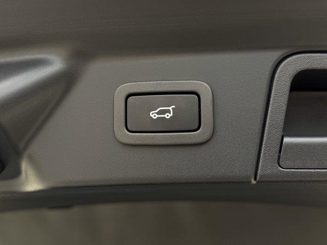 used 2022 Land Rover Range Rover Velar car, priced at $44,222