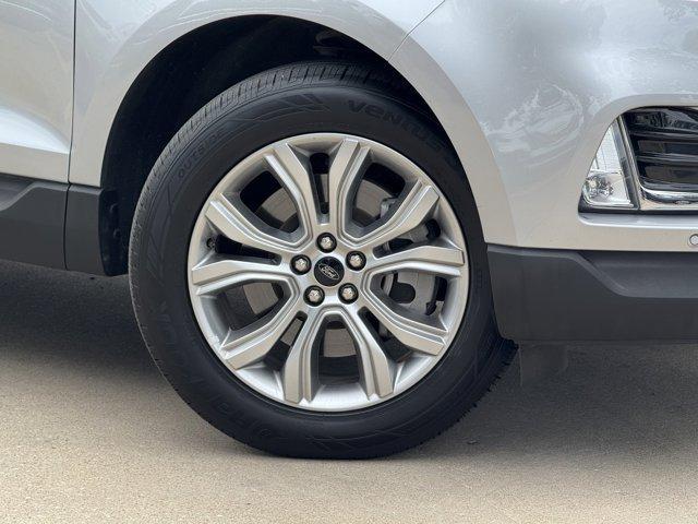 used 2024 Ford Edge car, priced at $34,444