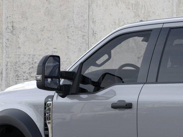 new 2025 Ford F-450 car, priced at $75,970