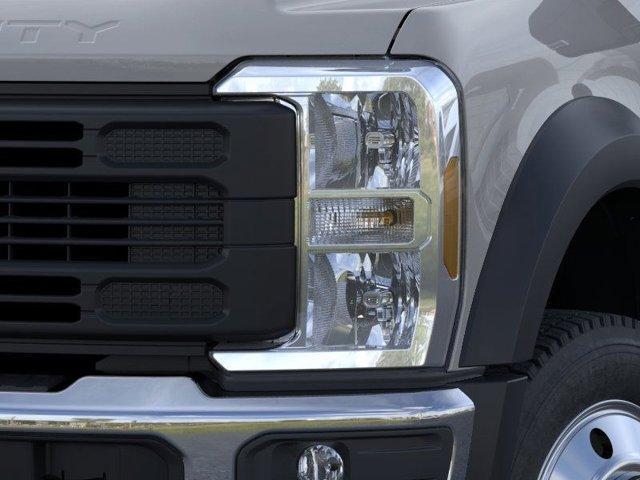 new 2025 Ford F-450 car, priced at $75,970