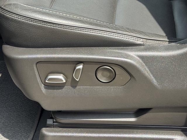 used 2023 GMC Yukon car, priced at $55,667