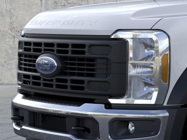 new 2025 Ford F-450 car, priced at $75,970