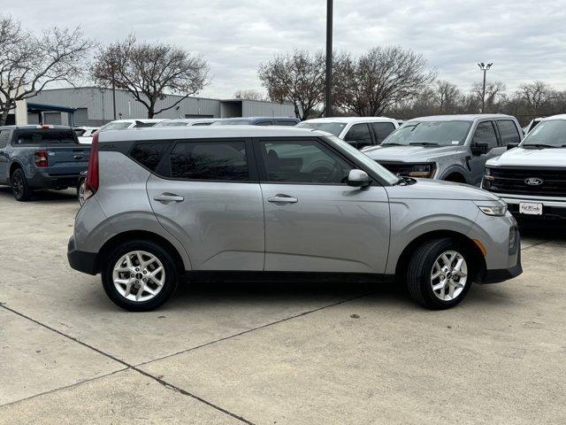 used 2022 Kia Soul car, priced at $16,480