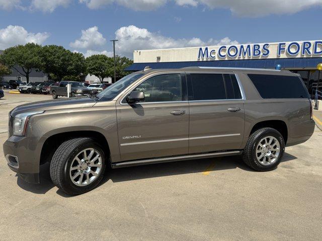 used 2016 GMC Yukon XL car, priced at $22,390