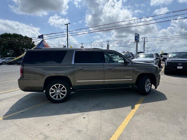 used 2016 GMC Yukon XL car, priced at $22,390