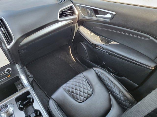 used 2024 Ford Edge car, priced at $30,328