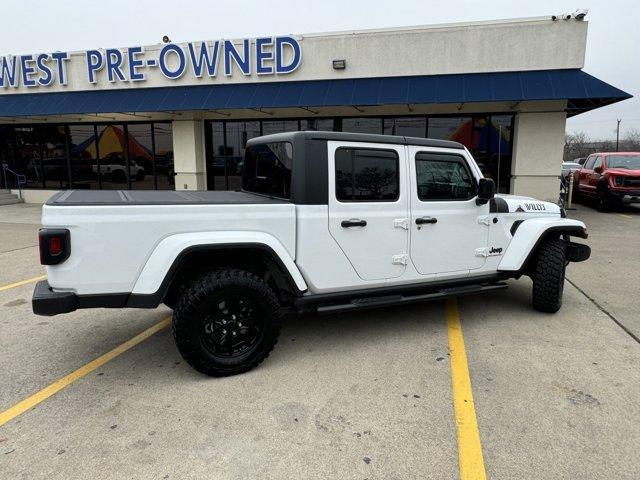 used 2023 Jeep Gladiator car, priced at $38,444