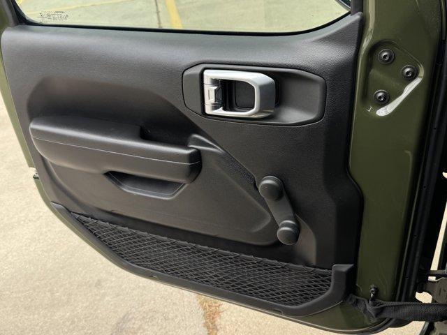 used 2021 Jeep Wrangler car, priced at $31,444