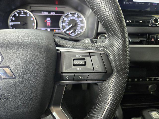 new 2025 Mitsubishi Outlander car, priced at $30,655