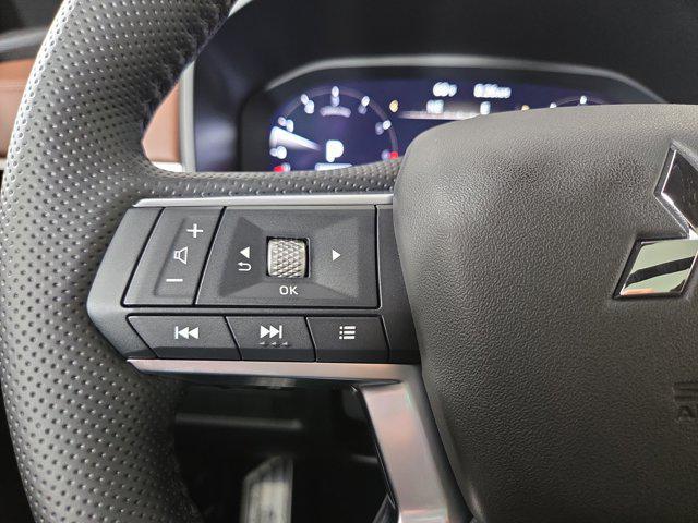 new 2025 Mitsubishi Outlander car, priced at $37,190