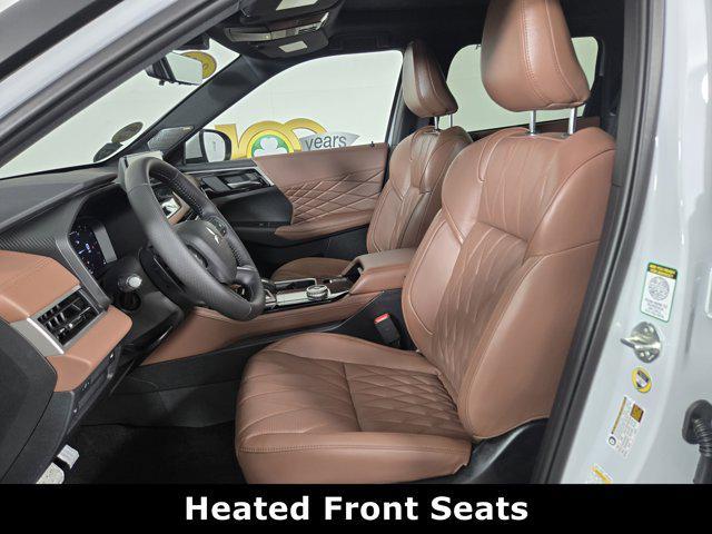 new 2025 Mitsubishi Outlander car, priced at $43,145