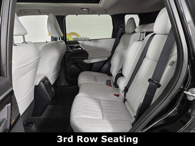 new 2025 Mitsubishi Outlander car, priced at $37,790