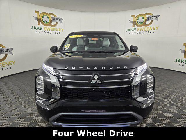 new 2025 Mitsubishi Outlander car, priced at $33,910