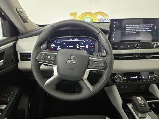 new 2025 Mitsubishi Outlander car, priced at $33,910