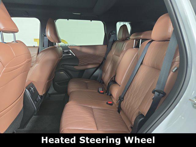 new 2025 Mitsubishi Outlander car, priced at $37,190