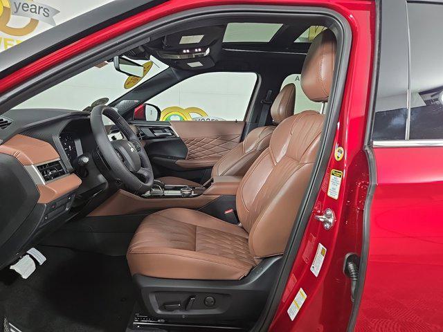 new 2025 Mitsubishi Outlander car, priced at $44,225