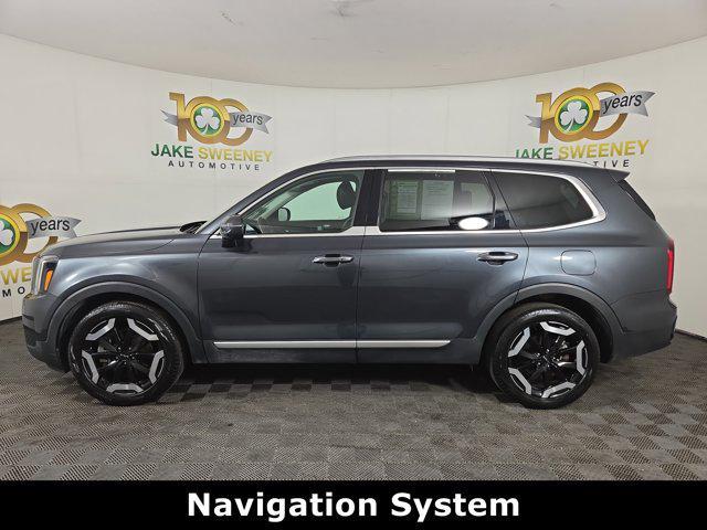 used 2024 Kia Telluride car, priced at $33,998