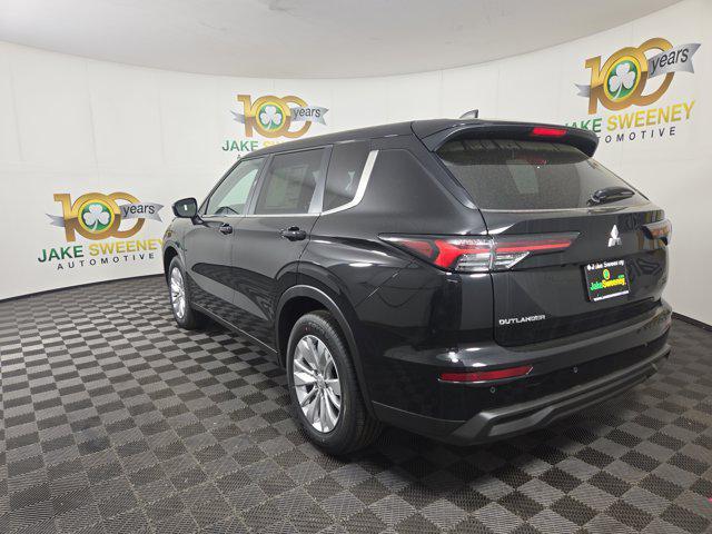 new 2025 Mitsubishi Outlander car, priced at $30,060