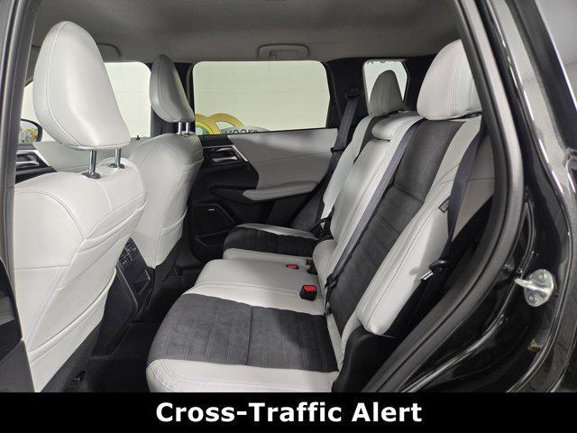new 2025 Mitsubishi Outlander car, priced at $36,230