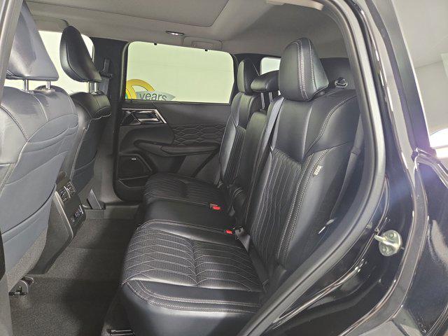 new 2025 Mitsubishi Outlander car, priced at $39,360