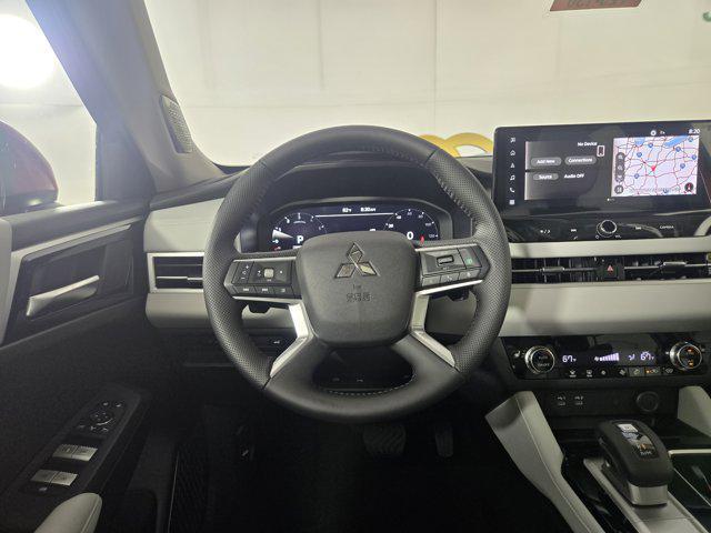 new 2025 Mitsubishi Outlander car, priced at $33,860
