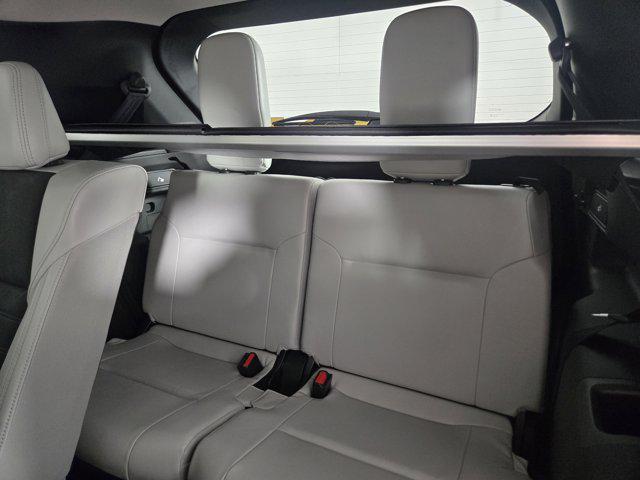 new 2025 Mitsubishi Outlander car, priced at $33,860