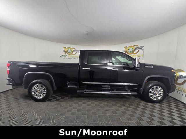 used 2025 Chevrolet Silverado 3500 car, priced at $75,998