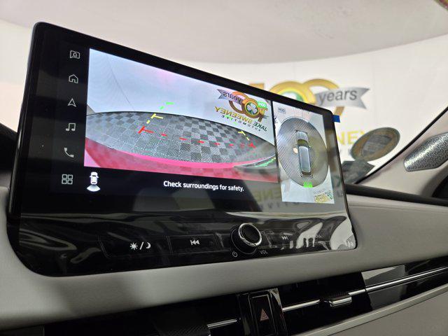 new 2025 Mitsubishi Outlander car, priced at $33,860